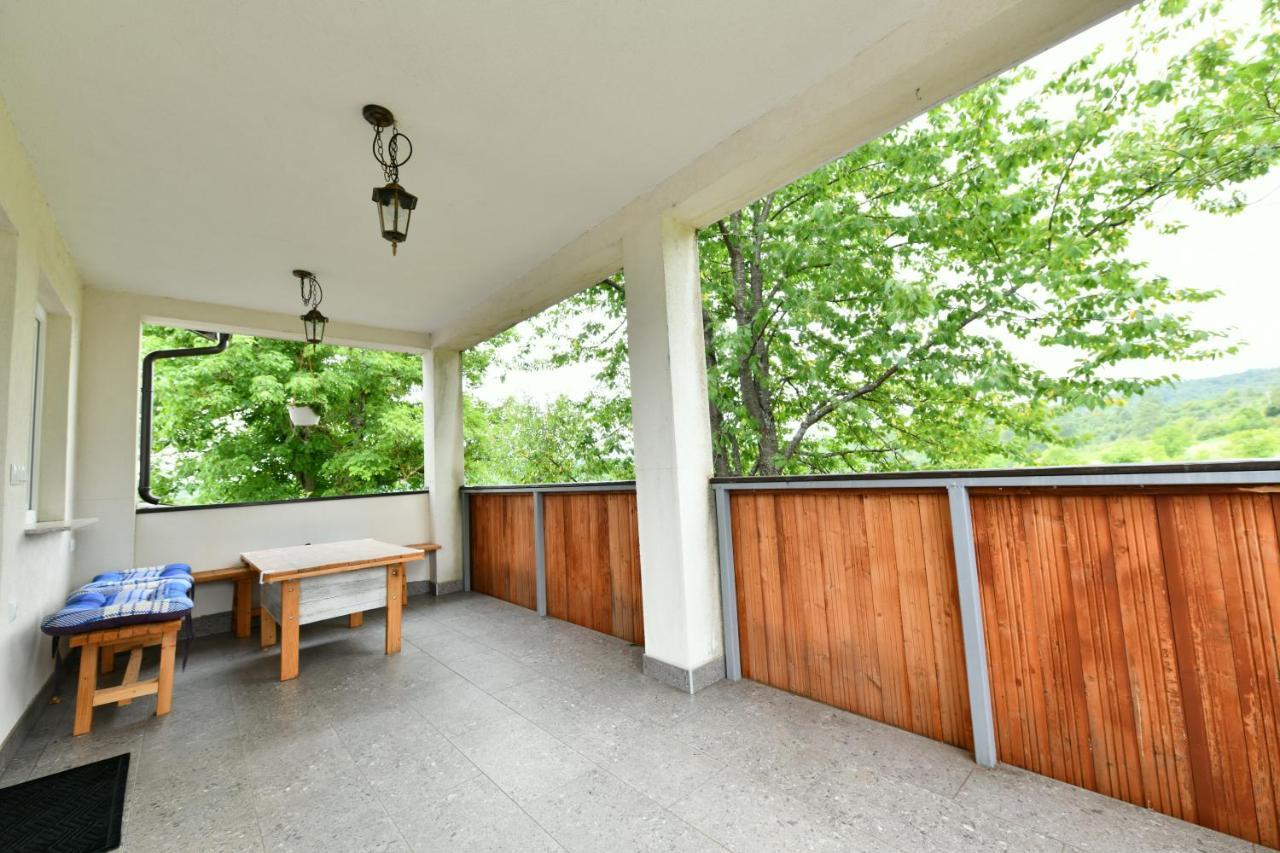 Lora Apartment Rakovica Luaran gambar